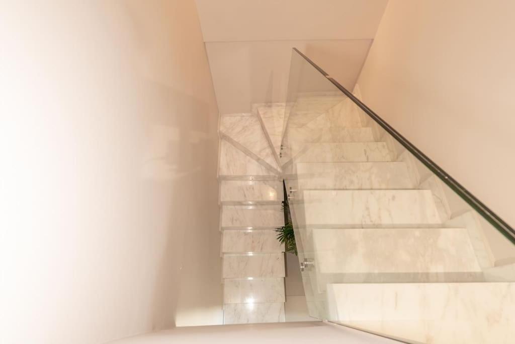 Cw Athens Riviera Suite المظهر الخارجي الصورة