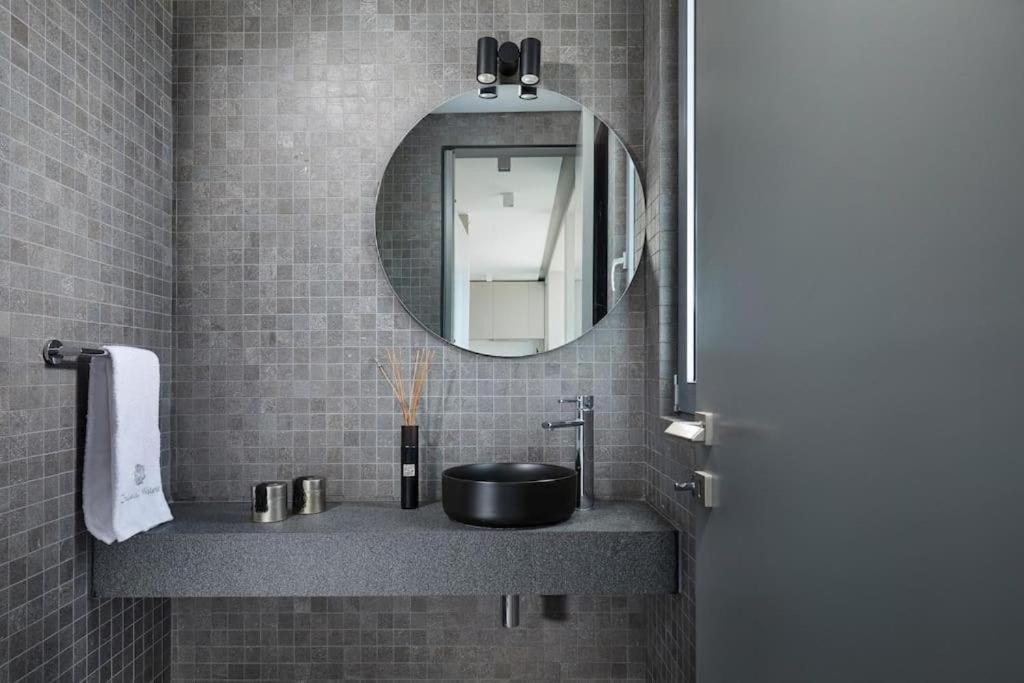 Cw Athens Riviera Suite المظهر الخارجي الصورة